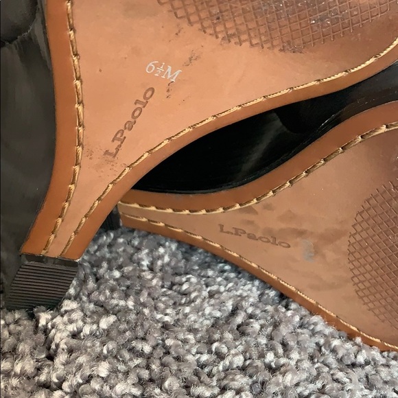 Shoes - Picture 7 of 7